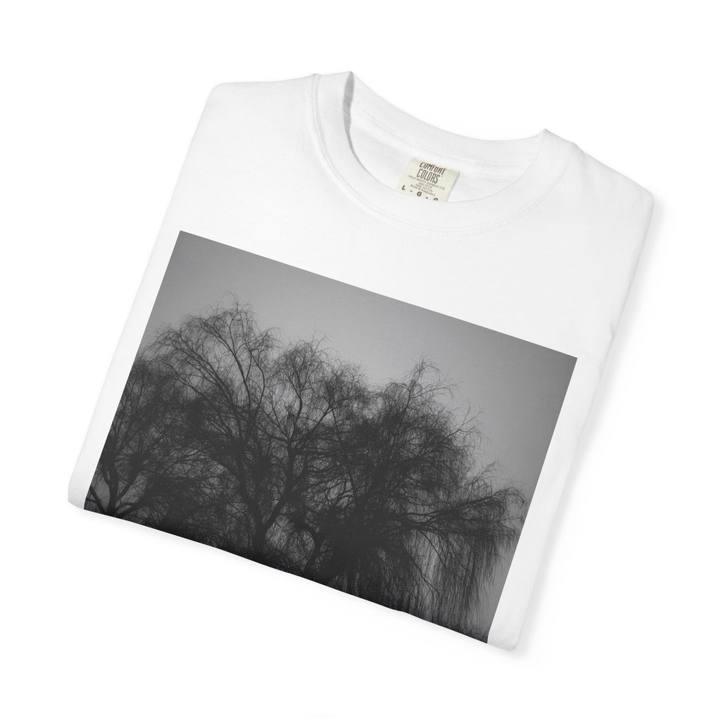 Misty Willow Tree Photo T-shirt | Black & White Landscape Tee