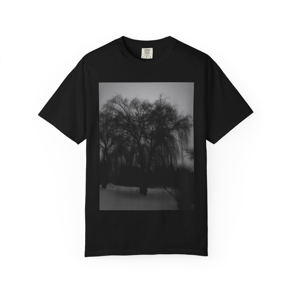 Misty Willow Tree Photo T-shirt | Black & White Landscape Tee