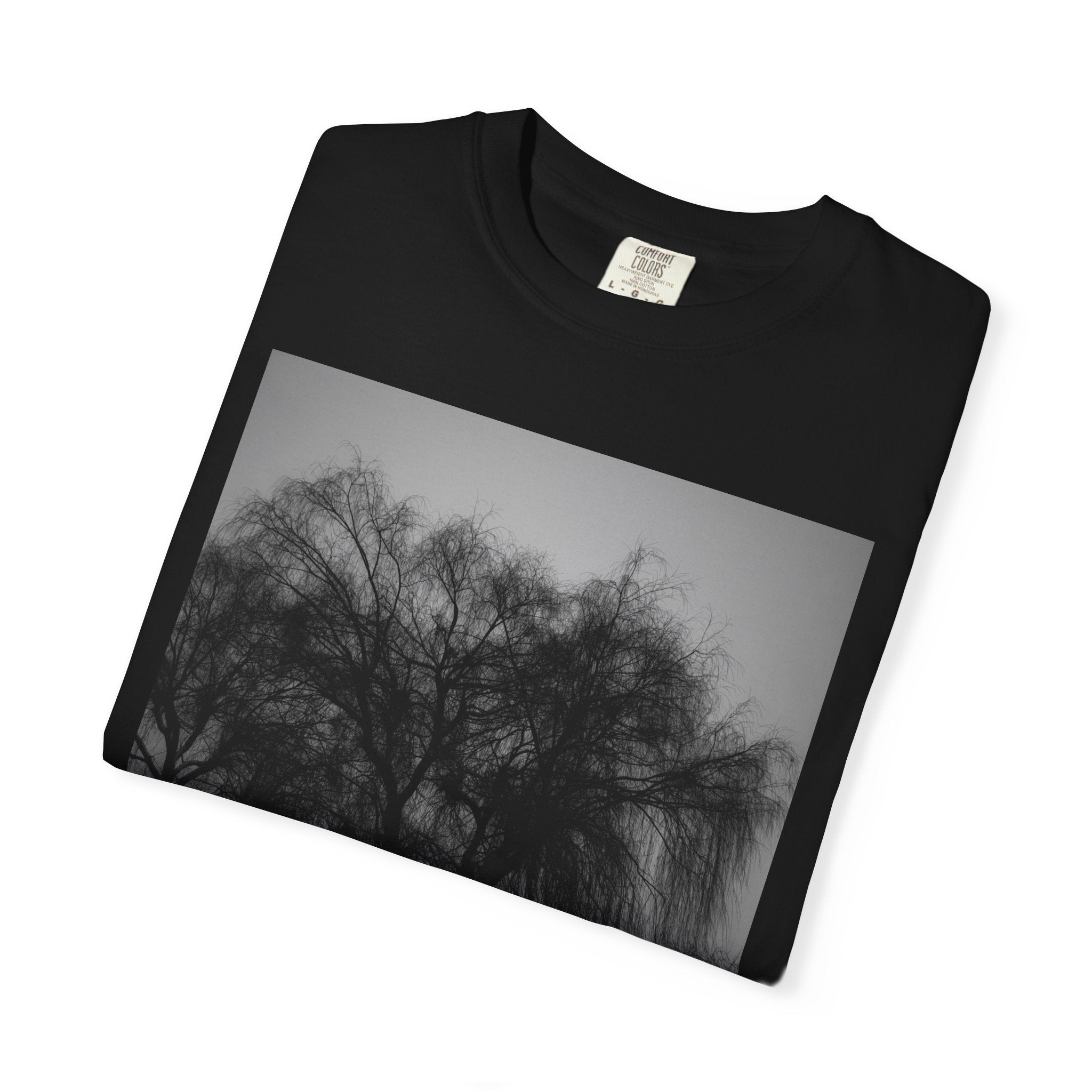 Misty Willow Tree Photo T-shirt | Black & White Landscape Tee